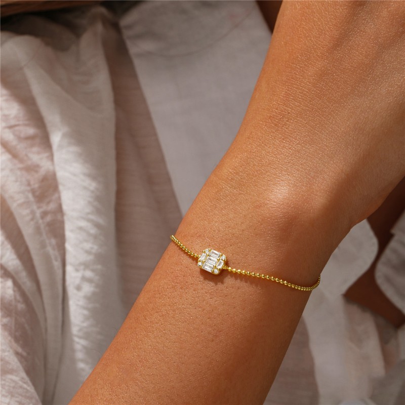 Square Inlaid Diamond Bead Chain Bracelet