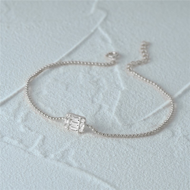 Square Inlaid Diamond Bead Chain Bracelet