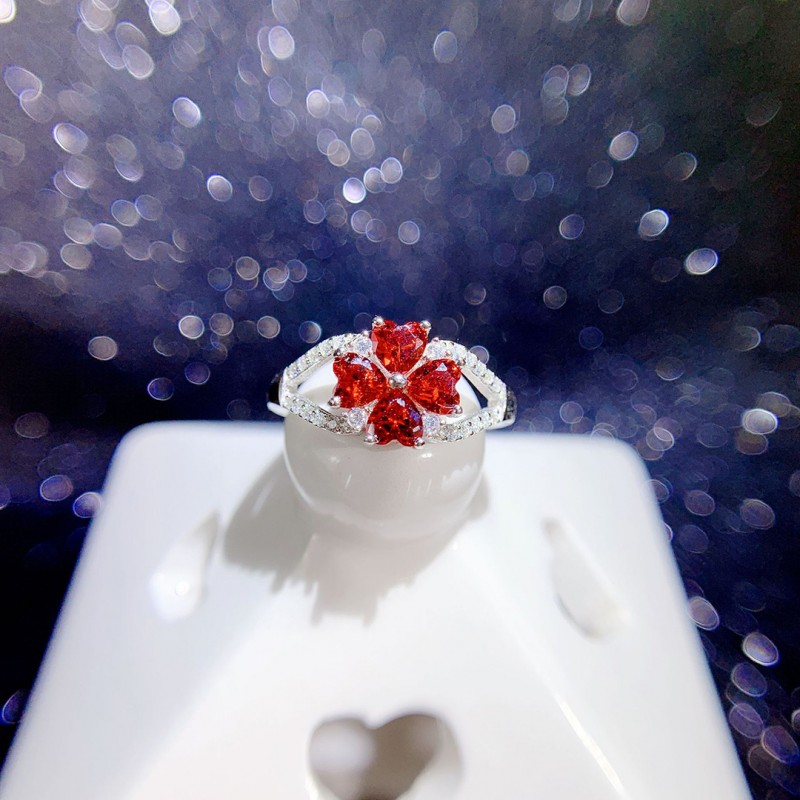 Lucky Four-Leaf Clover Garnet Micro-inlaid Ring with Open Design