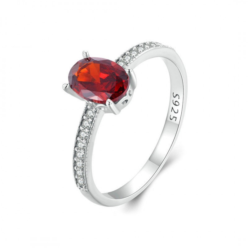 Simple Garnet Ring in Red 