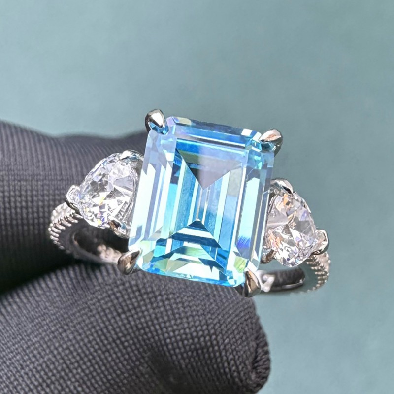 5.5 Carat Aquamarine Ring for Women 