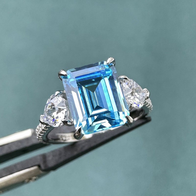 5.5 Carat Aquamarine Ring for Women 