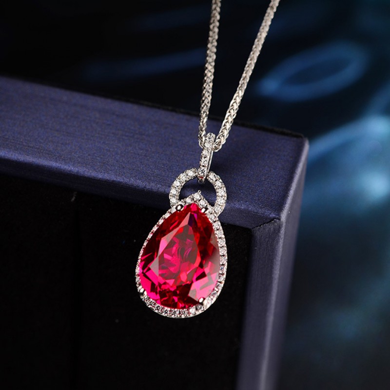 Exquisite Luxury Lightweight Ruby Pendant Necklace