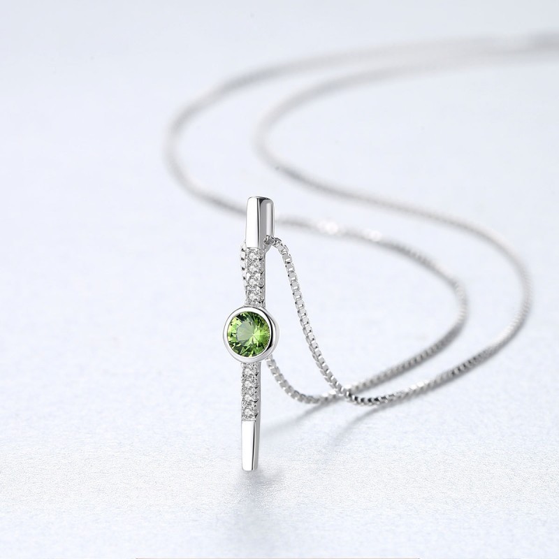 Olivine Pendant Necklace with Box Chain