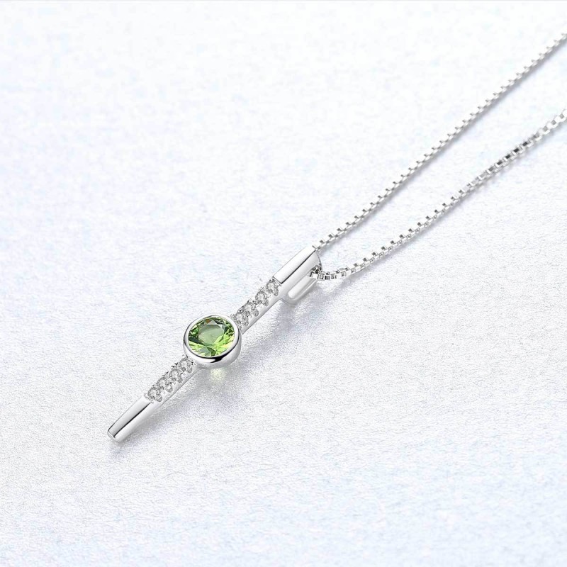 Olivine Pendant Necklace with Box Chain