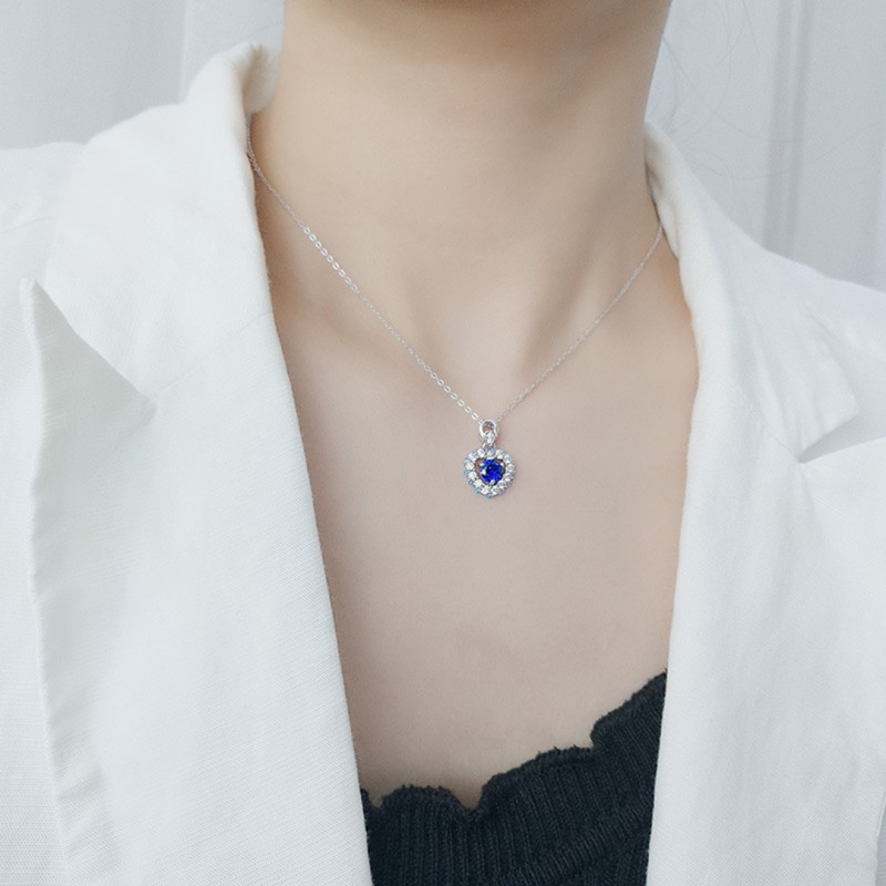 Heart Pendant Clavicle Chain Women's Sapphire Heart