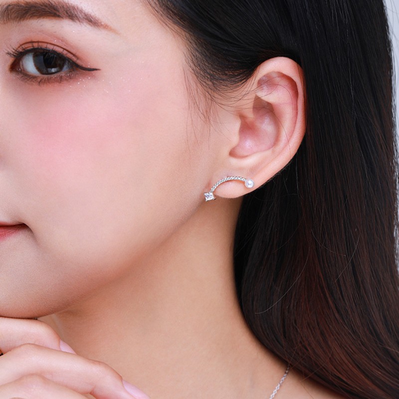 Exquisite Simple Pearl Climber Earrings 