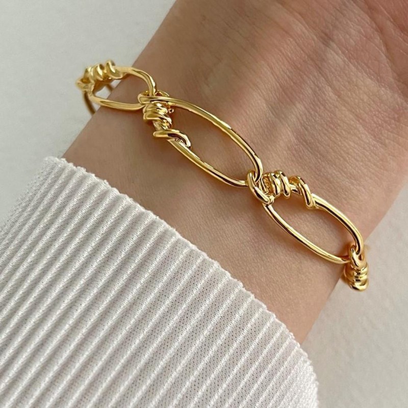 18K Gold Clasp Chain Bracelet