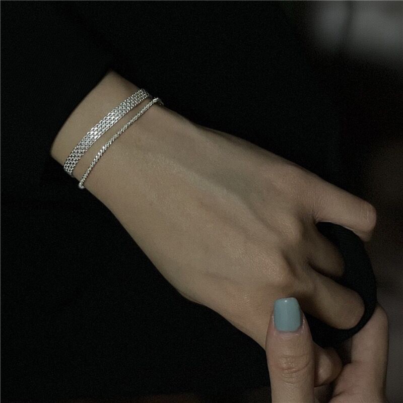 Sparkling Minimalist Chain Bracelet - Unique Design