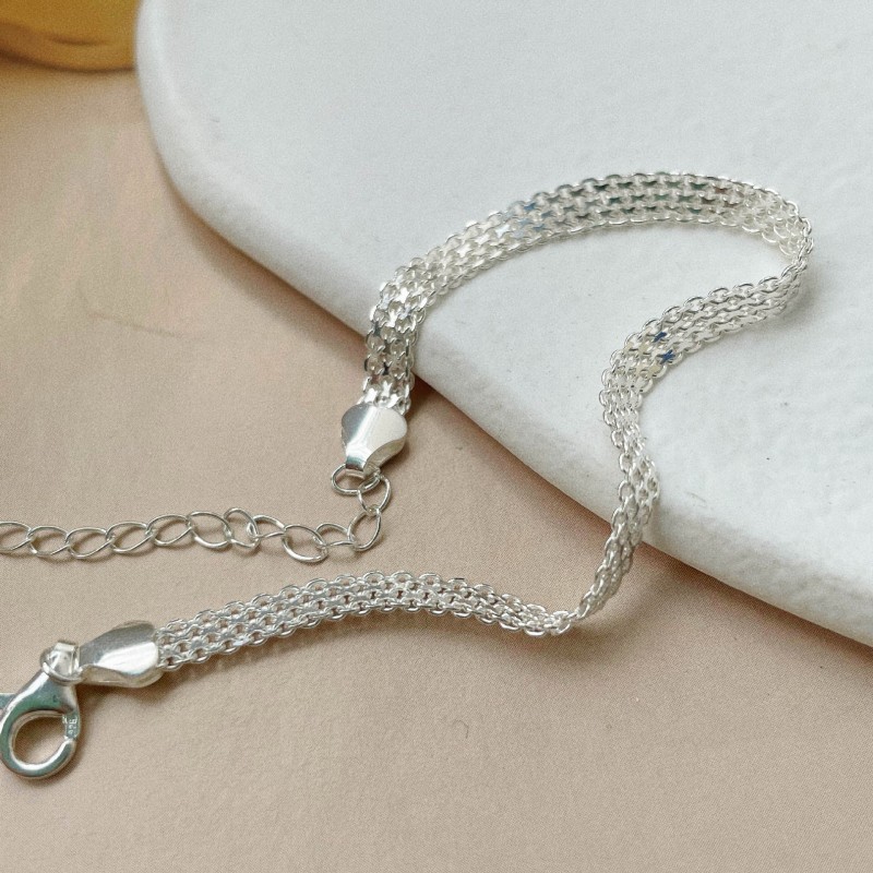 Sparkling Minimalist Chain Bracelet - Unique Design