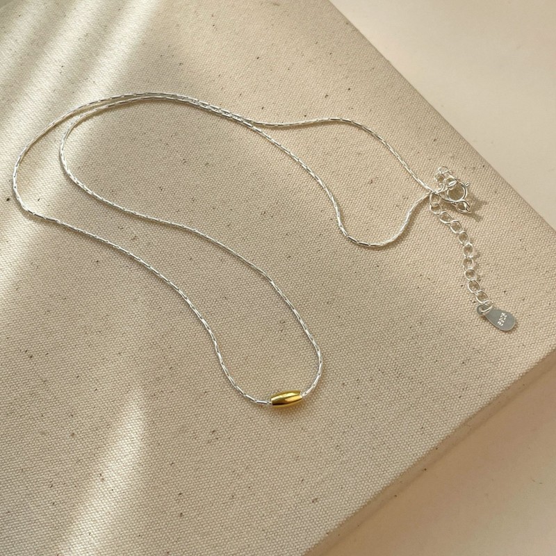 Simple Light Luxury Italian Designer Style Small Gold Bead Necklace