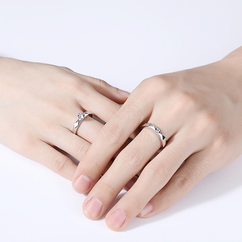 Couple Rings Simple Rhombus Set with Diamonds