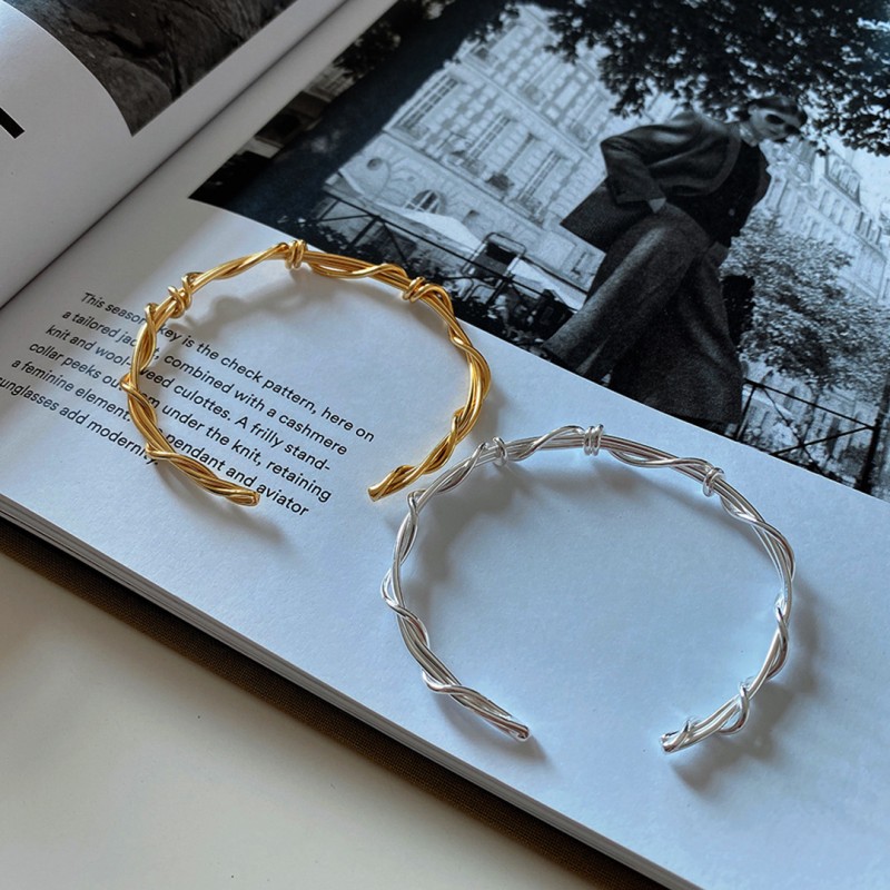 Niche Fashion Wire Style Bangle