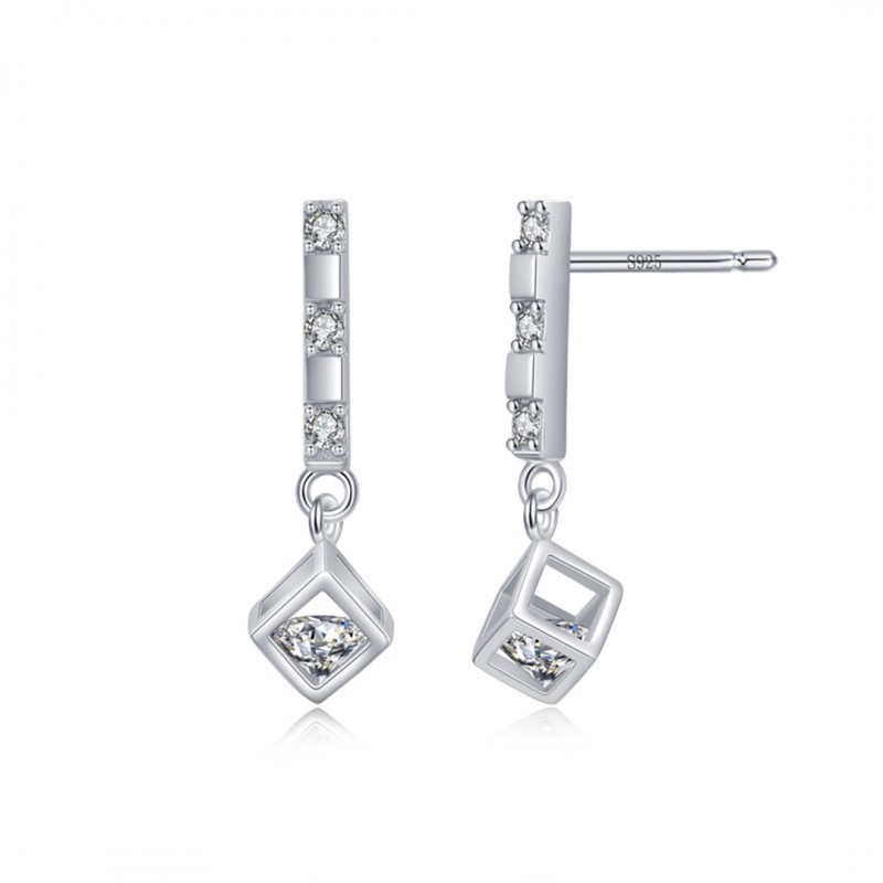 Niche Design Fashion Diamond Inlaid Drop Earrings