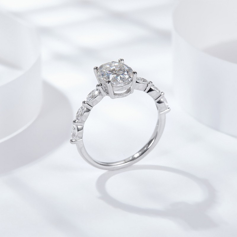 Elegant Engagement Ring with Oval Moissanite Stone