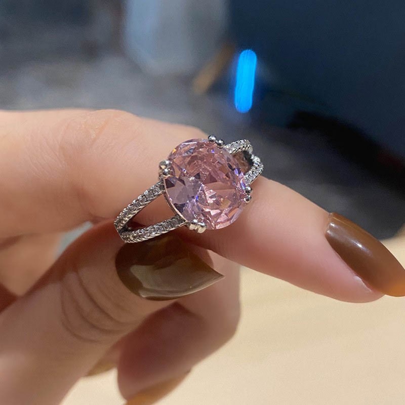 Pink Zircon Engagement Ring Light Luxury