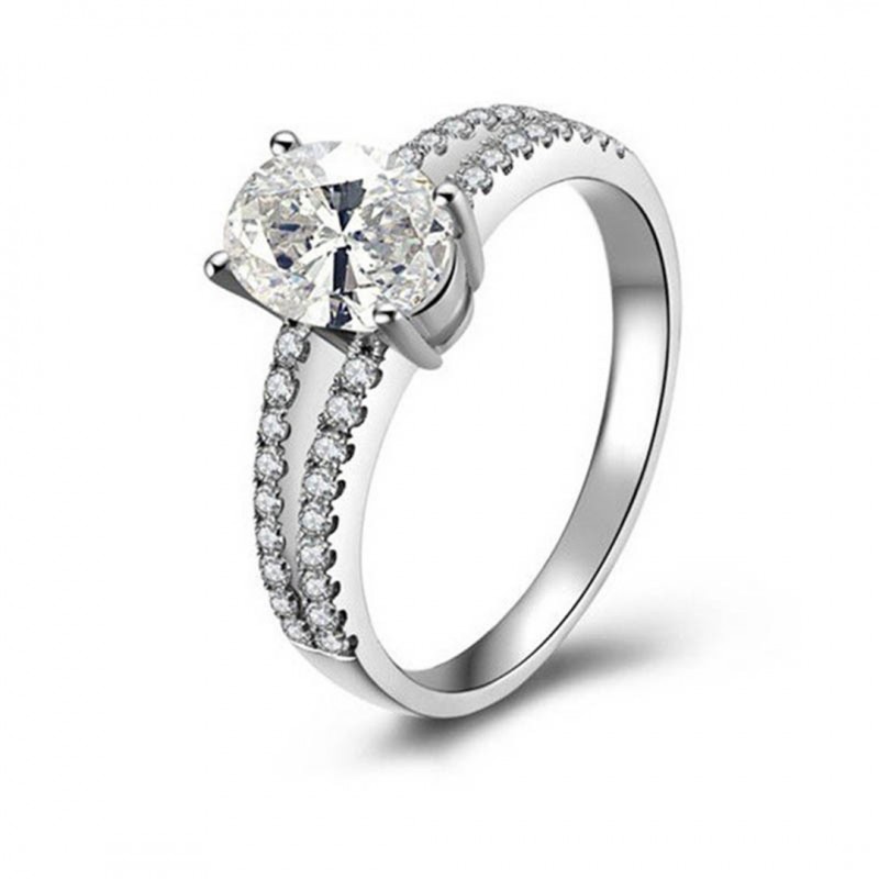 Stylish Luxury Pure Silver Oval Zircon Engagement Ring