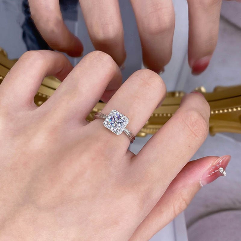 Light Luxury Princess Square Morganite Ring Engagement 