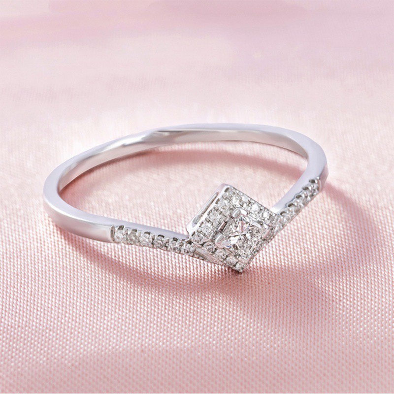 Square Zircon Engagement Ring Twisted Arm Princess 