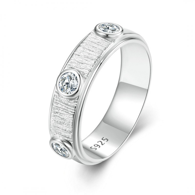 10-Point Moissanite Men's Wedding Ring 