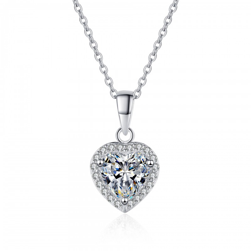 Heart-Shaped 1 Carat Mozambique Stone Pendant Necklace, Versatile