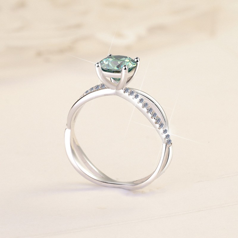 Green Moissanite Ring 1 Carat 