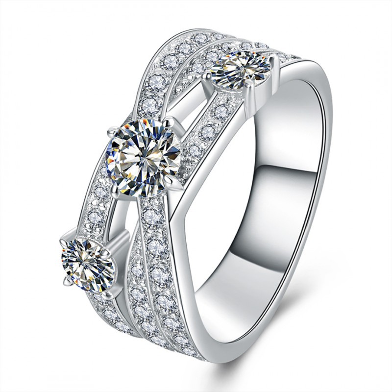 Heavy-duty Wide Three-Diamond Three-Ring Moissanite Ring