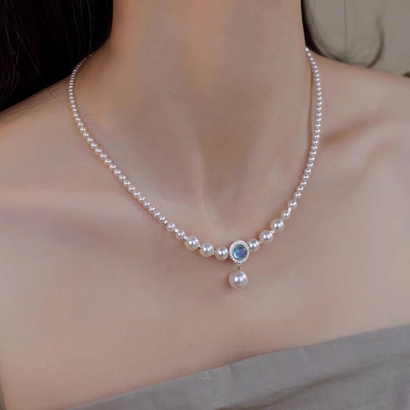 Natural Aquamarine Necklace with High-intensity Round Pearl