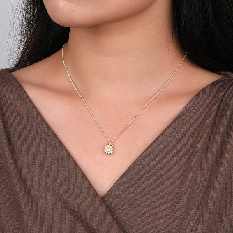 Shell Pearl Necklace Niche Design 