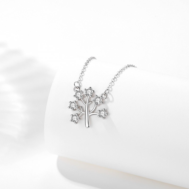 Zircon Leaf Silver Necklace