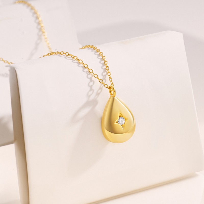 Waterdrop Four-point Star Necklace with Diamond Inlay, High-end Collarbone Chain