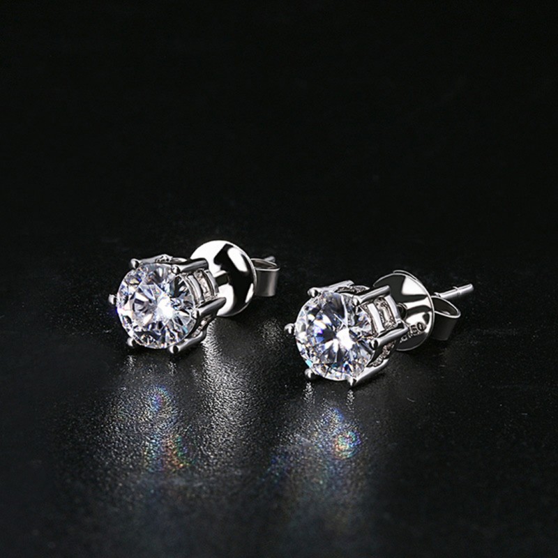 Classic Four-Six Claw Zircon Ear Studs Unisex