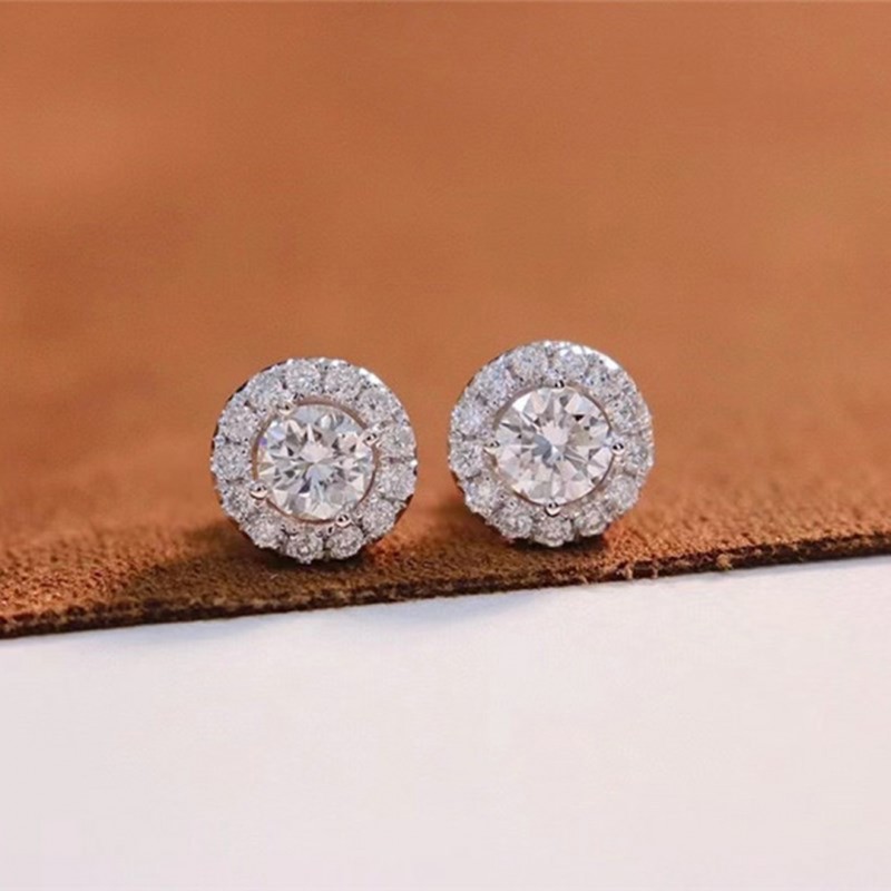 Exquisite and Simple All-match Diamond Ear Studs 