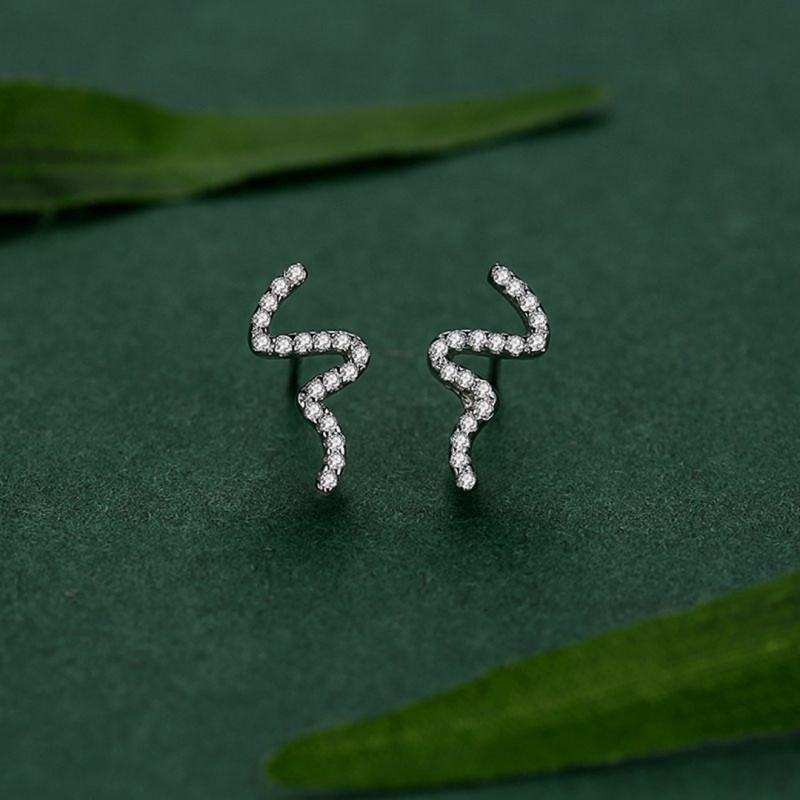 Snake-shaped Ear Studs Women Temperament Fashion Personality