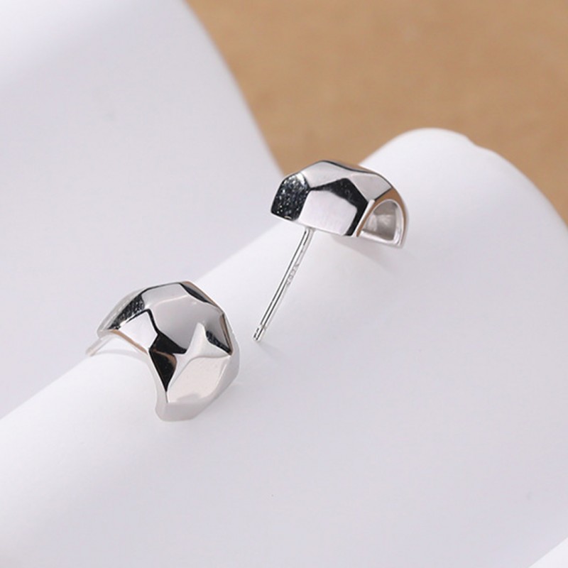 Minimalist Stud Earrings Glossy Metallic All-Match