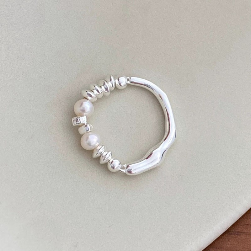 Irregular Baroque Pearl Elastic Cord Ring