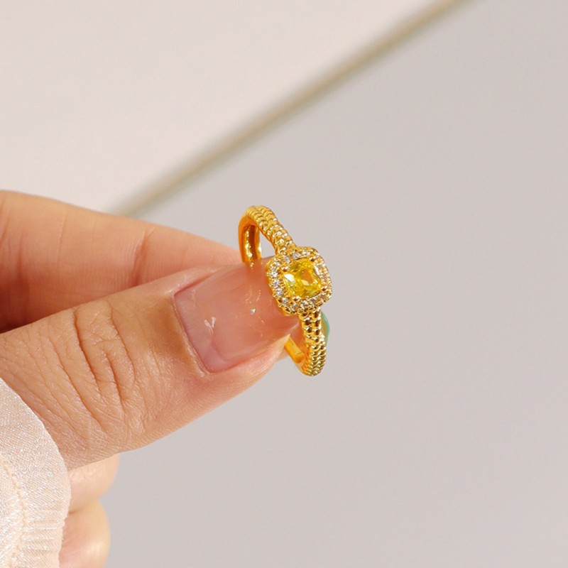 Square Sugar High-End Niche Ring with Yellow Crystal Inlay, Open Design