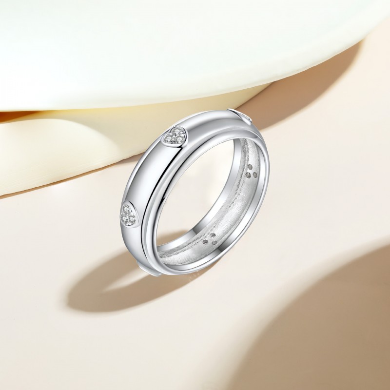 Ladies' Wedding Band with Full Circle Heart-shaped Zircon Stones (Customizable with 5 Letters)