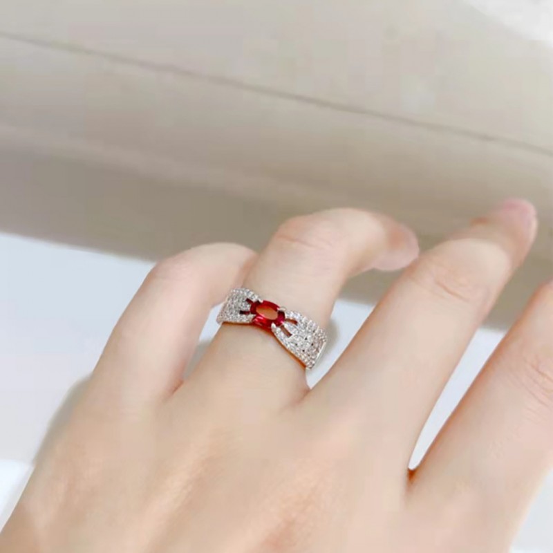 Ruby Wheat Hollow-out Diamond Wedding Ring