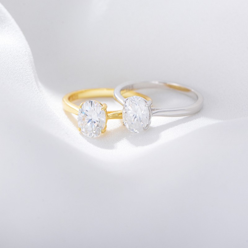 Oval Cubic Zirconia Simple Wedding Ring