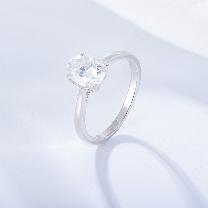 Oval Cubic Zirconia Simple Wedding Ring